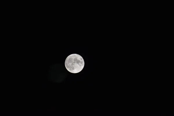 Vollmond Schwarzen Dunklen Himmel Nachtzeit — Stockfoto