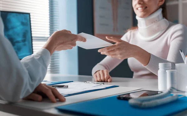 Professional Doctor Giving Medical Prescription Patient Cervical Collar — Stock Photo, Image