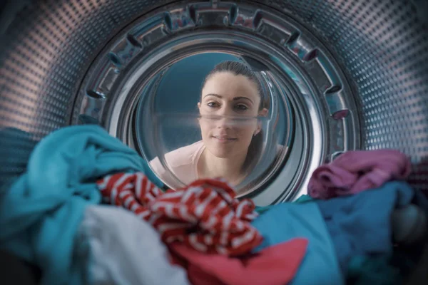 Happy Woman Looking Washing Machine While Doing Laundry Point View — Stock Photo, Image