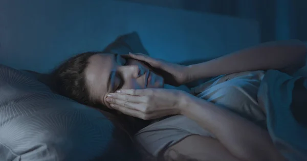 Stressed Young Woman Suffering Insomnia She Lying Bed Touching Her — Fotografia de Stock