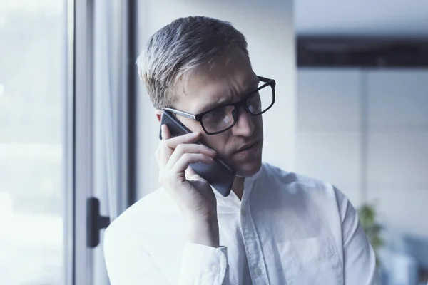 Businessman Having Phone Call Concerned Worried — Fotografia de Stock