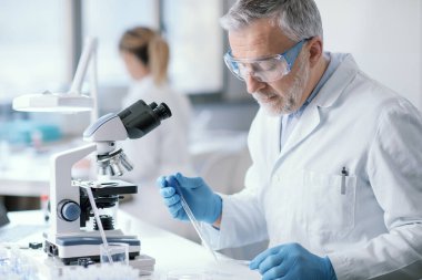 Professional scientist working in the laboratory, medical research concept