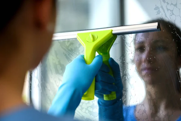 Woman Washing Windows Home She Drying Glass Surface Squeegee — Fotografia de Stock