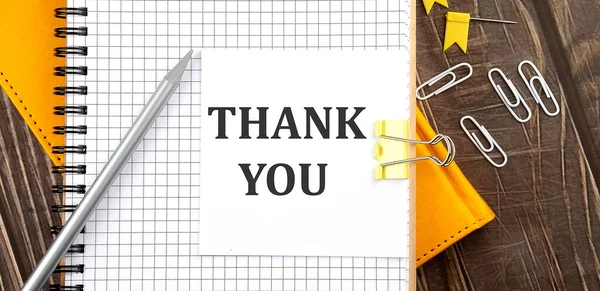 Thank You Text Sticker Notebook Wooden Background — Stock Photo, Image