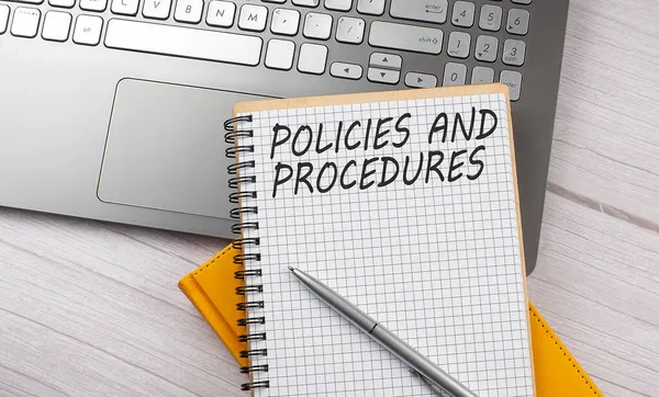 Políticas Procedimientos Texto Escrito Cuaderno Ordenador Portátil Negocio — Foto de Stock