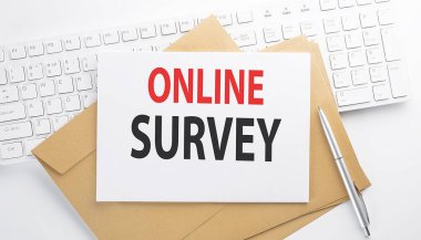 Klavyedeki zarfa ONLINE SURVEY metni