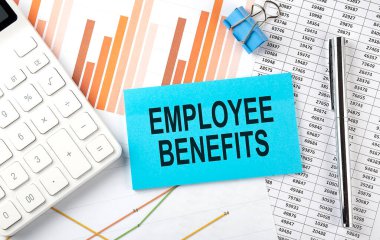 EMPLOYEE BENEFITS metin diyagram arkaplan etiketi üzerinde