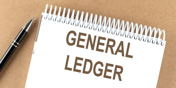 GENERAL LEDGER metin üzerinde kalem, iş konsepti