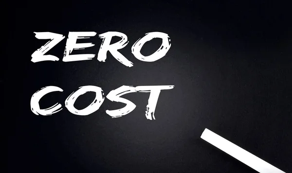 Zero Cost Text Svart Tavla Med Bit Krita — Stockfoto