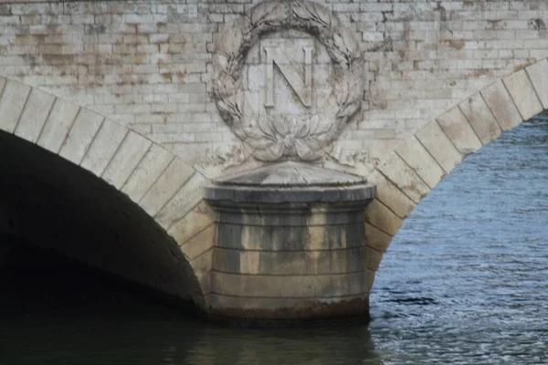 Seine Şehrinin Üzerindeki Köprü — Stok fotoğraf