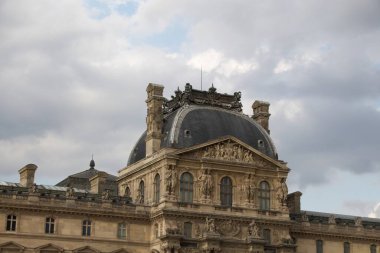 Tuileries bahçesinde Paris
