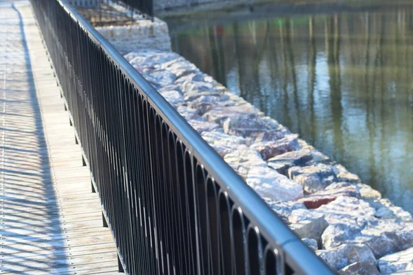 Ponte Ferroviario Sul Fiume — Foto Stock