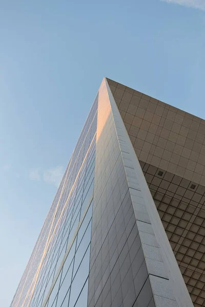 Edifício Escritório Moderno Com Céu — Fotografia de Stock