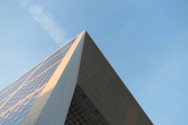 Moderno Edificio Oficinas Con Cielo — Foto de Stock