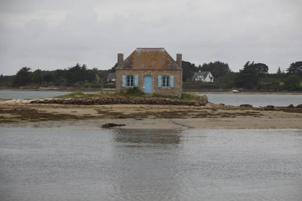 Huis Aan Rivier — Stockfoto