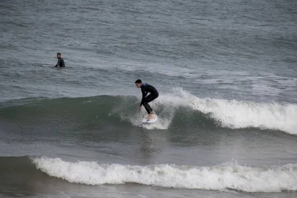 Surfista Praia — Fotografia de Stock