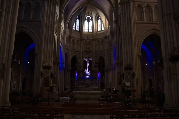 Interieur Van Kathedraal Van Heilige — Stockfoto