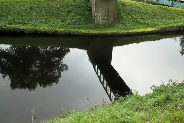 Paesaggio Con Fiume Alberi — Foto Stock