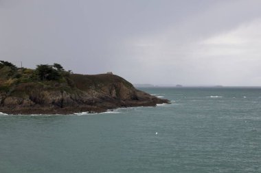 Sahildeki deniz feneri