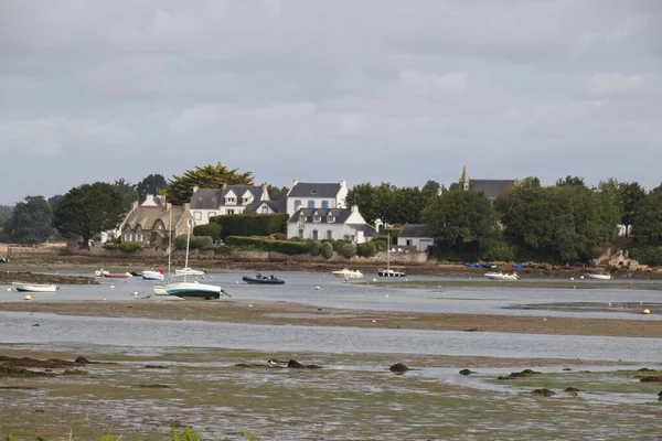 Dorp Aan Rivier — Stockfoto