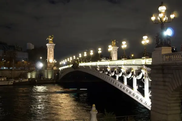 Ponte Sul Fiume Notte — Foto Stock
