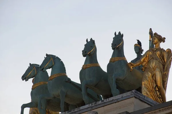 Statue Cheval Dans Ville — Photo