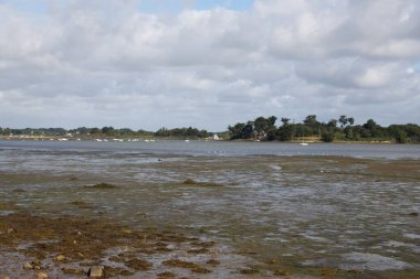 Sahilde gün batımı