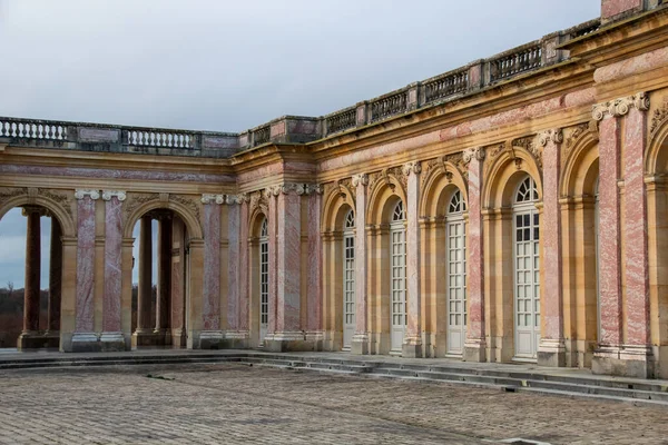 Fassade Des Königlichen Schlosses Von Versailles — Stockfoto