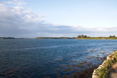 Deniz kıyısının manzarası