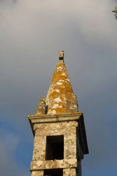 Церковна Вежа Місті — стокове фото