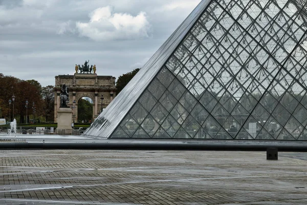 建物のファサードは — ストック写真