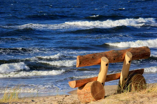 Banc Salon Bois Vide Bord Mer Banc Bois Fait Troncs — Photo