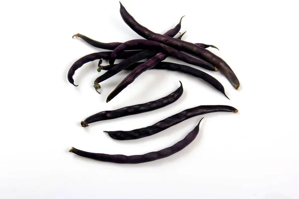 Purple Wax Snap Beans White Background Organic Fresh Beans — Fotografia de Stock