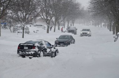 Toronto, Ontario, Kanada 'da kar fırtınası sırasında şiddetli kar yağışı. 17 Ocak 2022