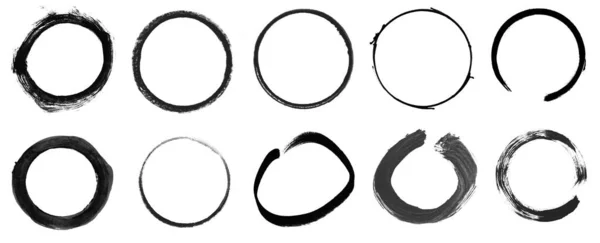 收集10个用铅笔 笔刷或模板制成的黑色手工彩绘圆圈 — 图库照片