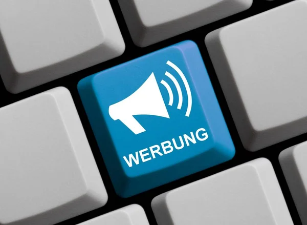 Teclado Ordenador Azul Con Megáfono Que Muestra Publicidad Lengua Alemana — Foto de Stock