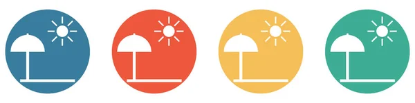 四个色彩斑斓的钮扣蓝色 橙色和绿色展示 带着阳光的海滩 — 图库照片