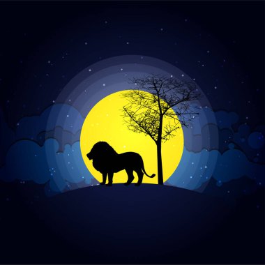 Ormanda aslan silueti ve arkasında güzel sarı ay olan bir gece sahnesi.