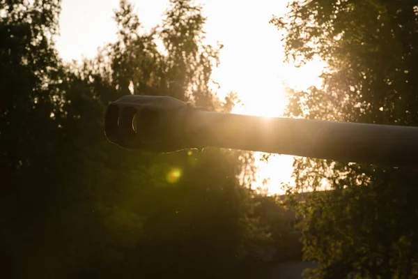 Das Fass Einer Modernen Kanone Sonnenuntergang Ängstliche Stimmung — Stockfoto