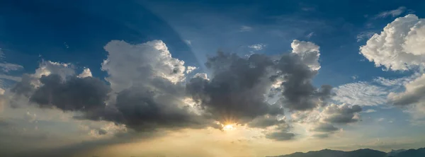 Wolken Himmel Sommer Stockbild