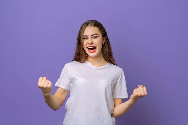 Smiling Student Girl Making Winner Gesture While Looking Camera Standing — Stockfoto
