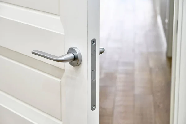 Stylish White Inner Open Door Silver Handle Room Elegant Oak — стоковое фото