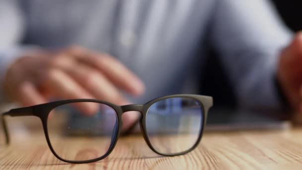Freelancer Searches Important Information Business Tablet Puts Glasses Adult Enjoys — Αρχείο Βίντεο