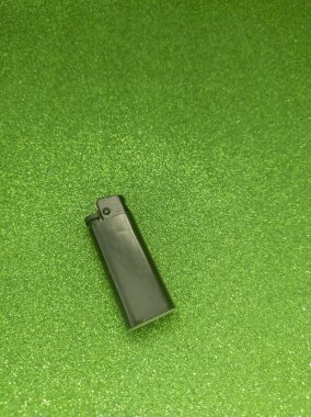 Yeşil Parıltı Dokusunda Daha Açık