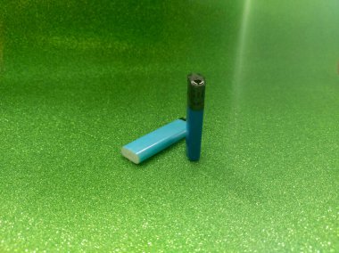 Yeşil Parıltı Dokusunda Daha Açık