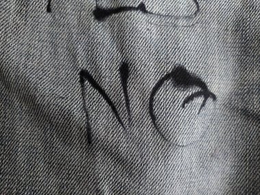 Hayır 'ı Jean' e Mürekkeple Yazıyorum