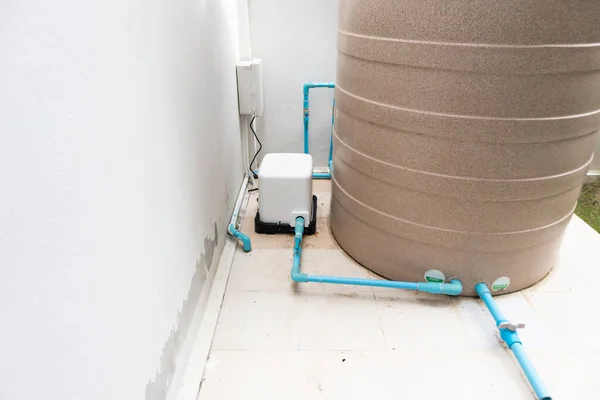 屋外自动水泵站 — 图库照片