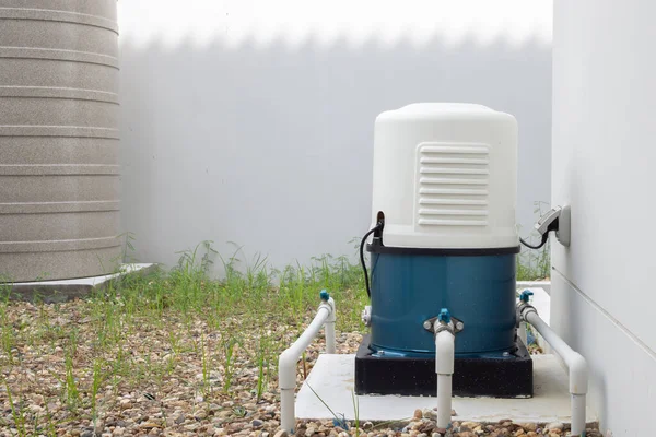 Automatisch Waterpompstation Buiten Het Huis — Stockfoto