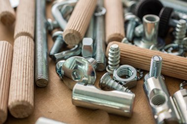 Mobilya gereç kiti vida panel ve cıvata ile monte