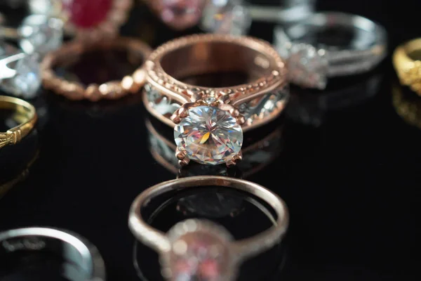 Beautiful Diamond Rings Jewelry Background — Stock Photo, Image